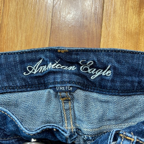 American Eagle midi Jean shorts - Picture 2 of 4
